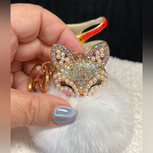 2/20 🖤furry 🦊FOX purse bling key chain aurora borealis and white FUR/gold accent - Picture 4 of 8